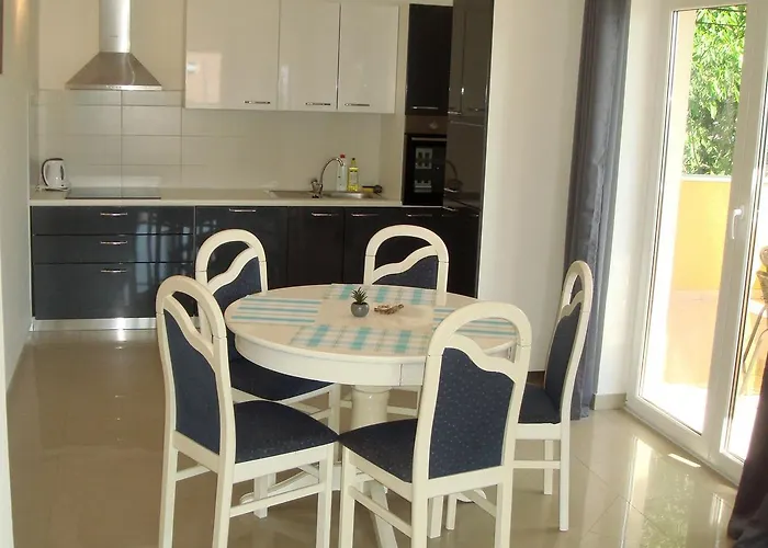 Apartment Jelicic Selce